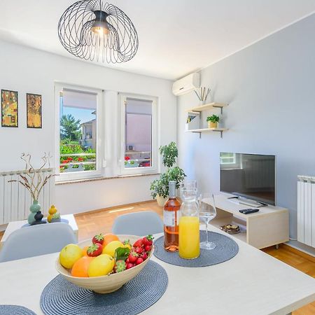 Apartment Vita Пула Екстер'єр фото