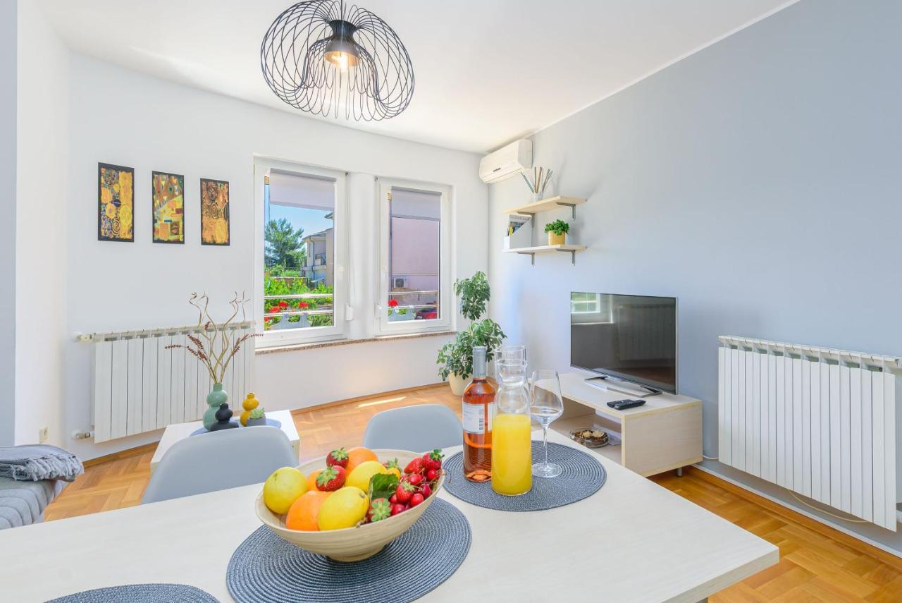 Apartment Vita Пула Екстер'єр фото