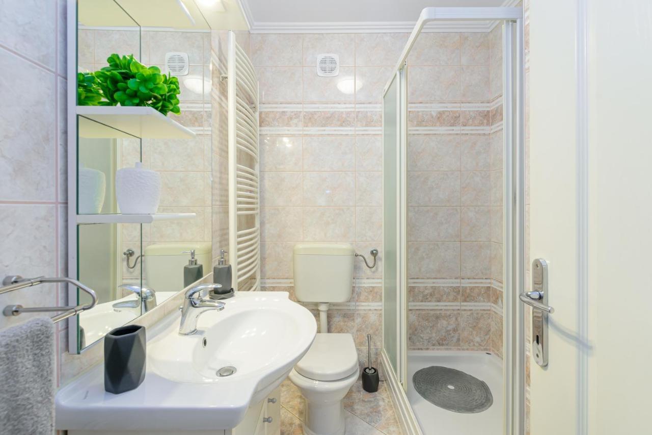Apartment Vita Пула Екстер'єр фото